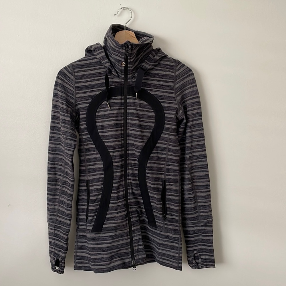 Lululemon On the move jacket